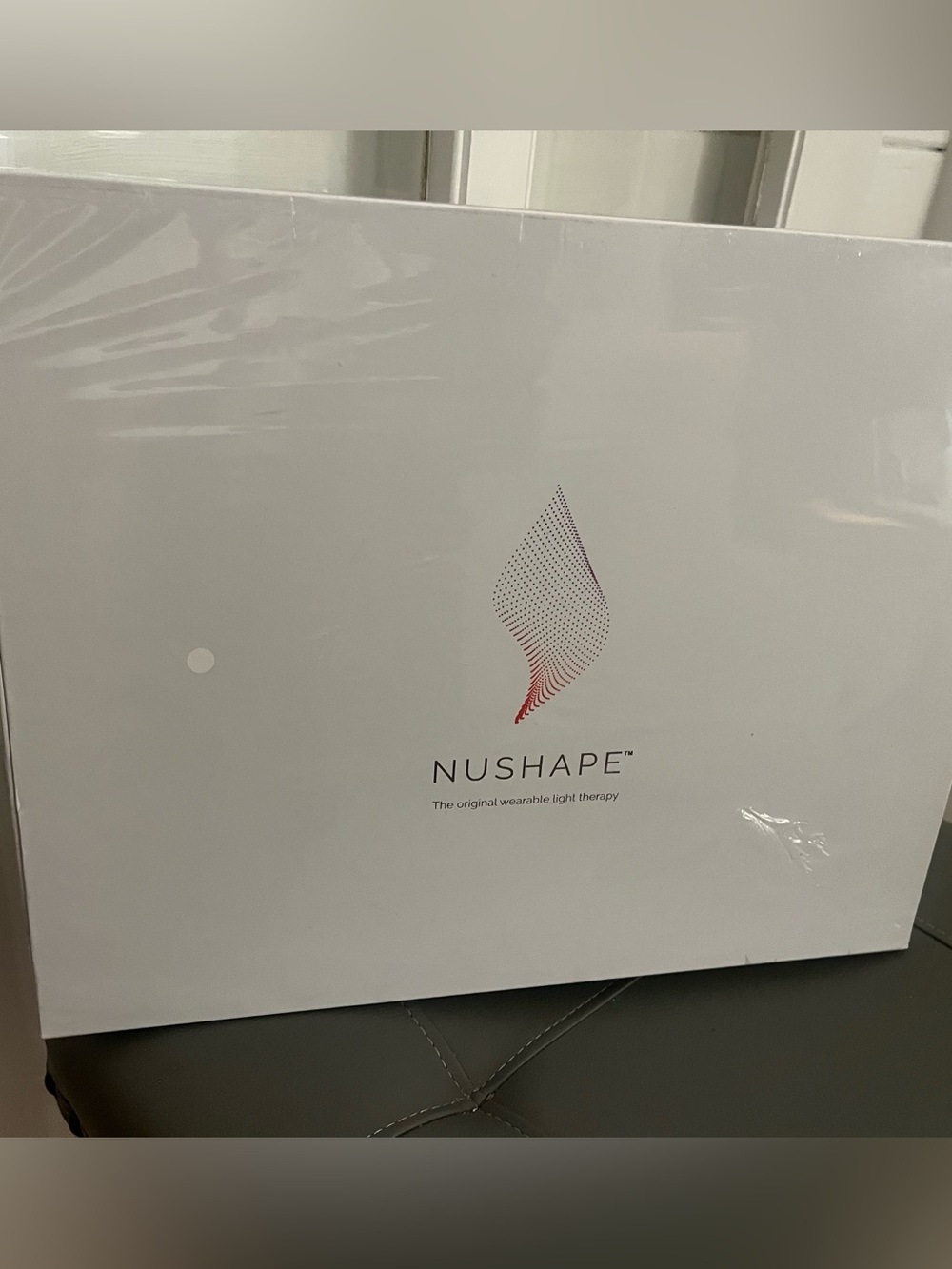 NuShape LED Lipowrap.